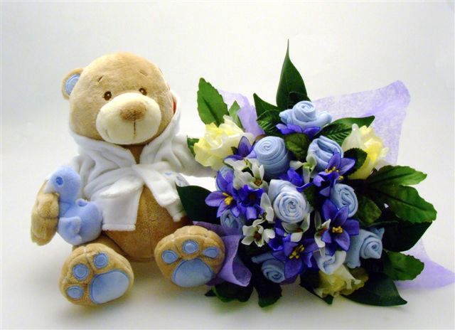 Blue Bathtime Bear & Medium Bouquet