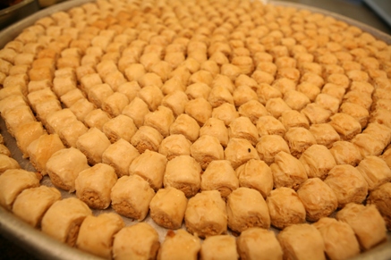 Koul Wi Shkour With Pine Kernels كول وشكور بالصنوبر